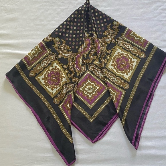 Accessories - Silky Feeling Purple and Black Square Scarf